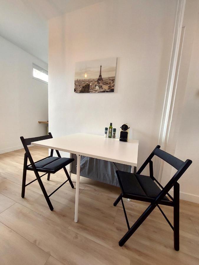 Superbe 2 Pieces Renove Et Calme Apartment Aubervilliers Exterior foto